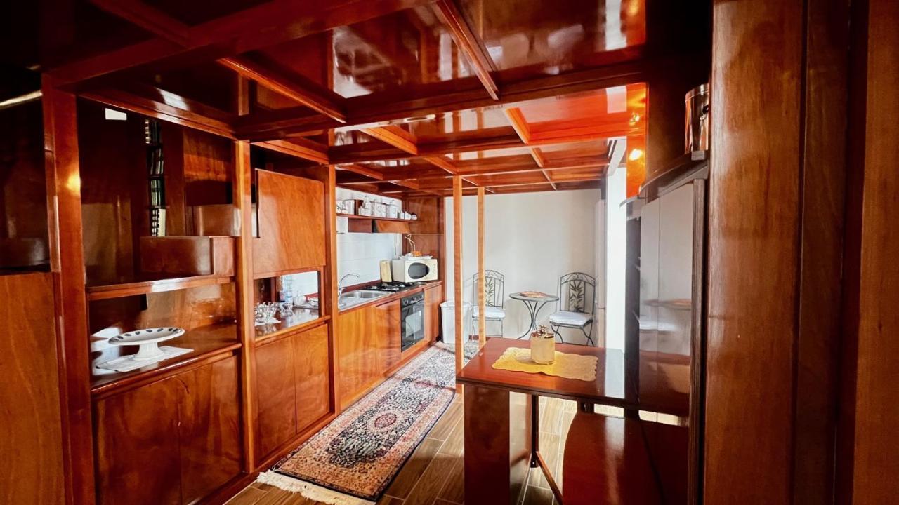 Residenza Borgo Marinaro Apartment Наполи Екстериор снимка