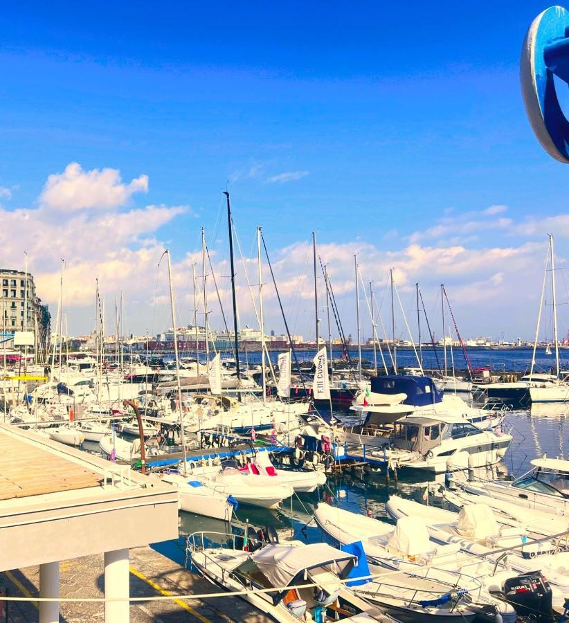 Residenza Borgo Marinaro Apartment Наполи Екстериор снимка